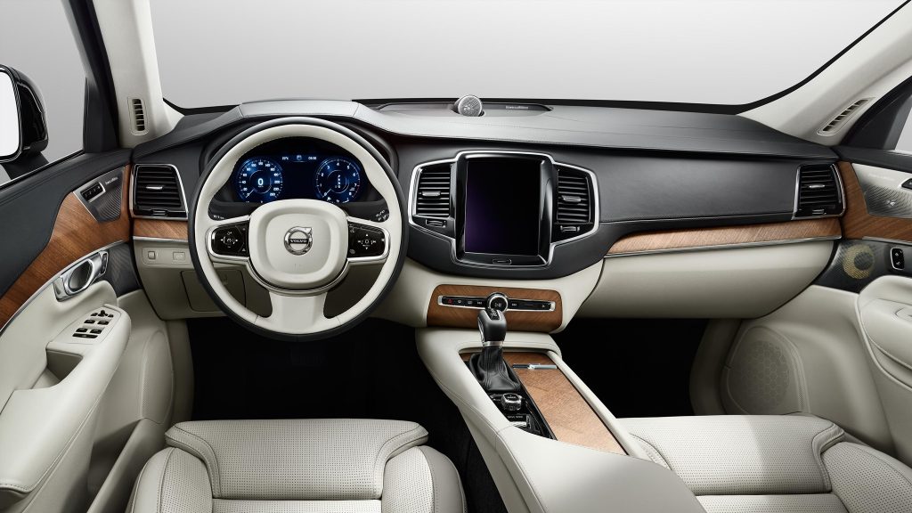 Luxurious Interior of the 2016 Volvo XC90