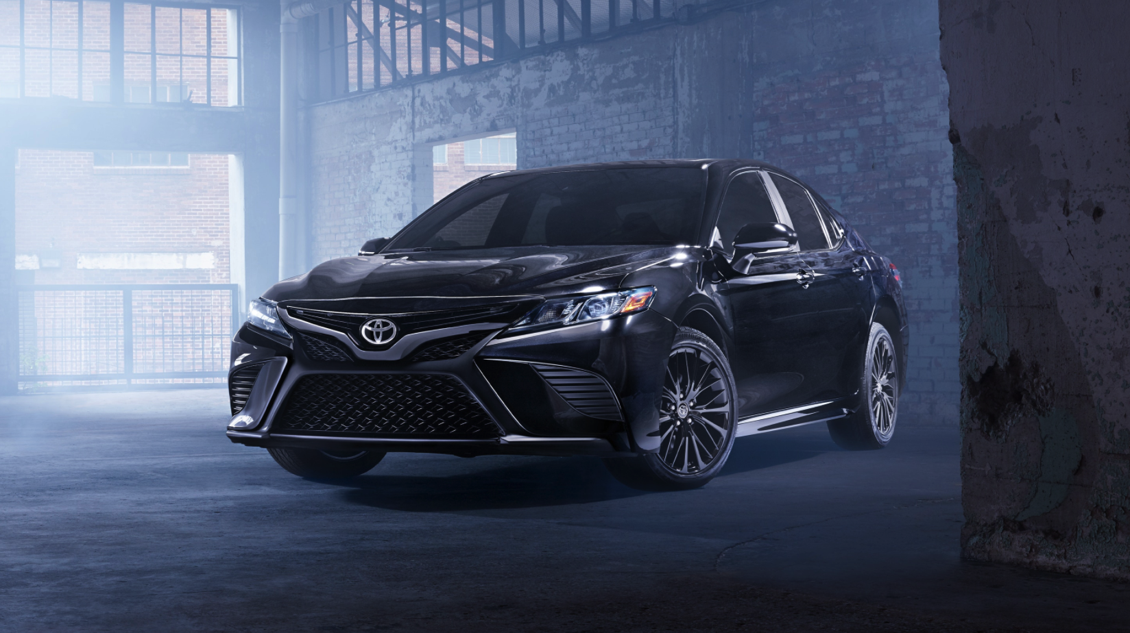 2020 Toyota Camry Front Exterior