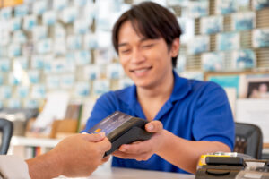 man receiving Credit card 